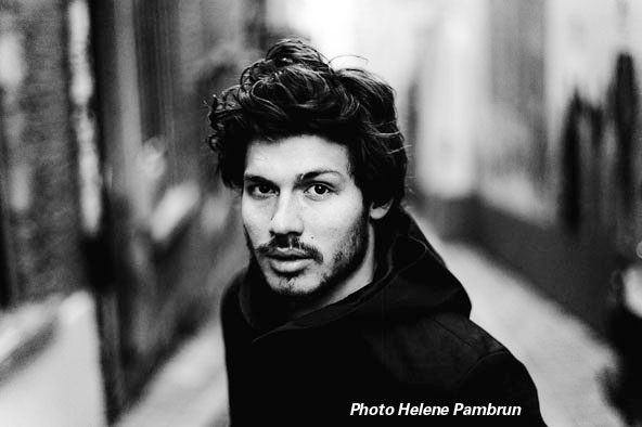 Lire la suite à propos de l’article Gael Faure – «De silences en bascules», le nouvel album disponible le 27 mai