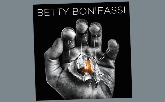 You are currently viewing <!--:fr-->Musique: Betty Bonifassi, le nouvel album disponible le 23 septembre!<!--:-->