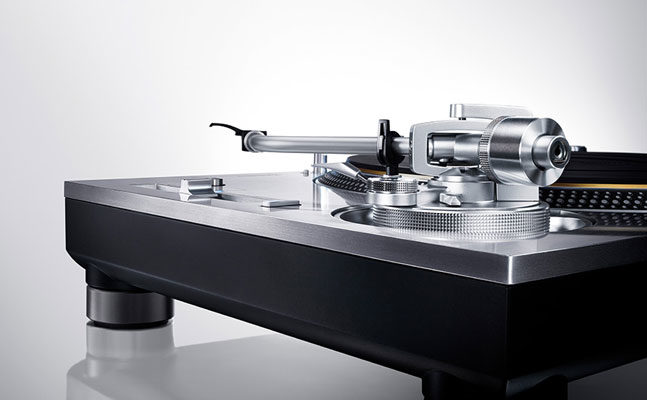 Lire la suite à propos de l’article Présentation spéciale Technics chez Audiophile Experts