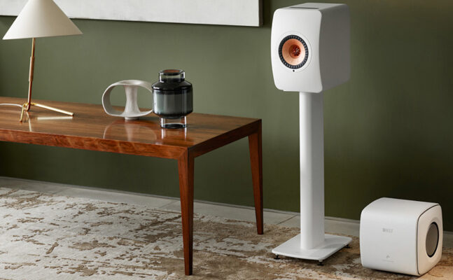 Lire la suite à propos de l’article Un nouveau subwoofer KEF KC62