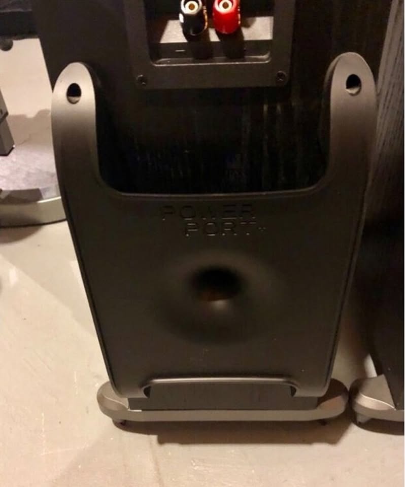 04 - Polk Audio_port+