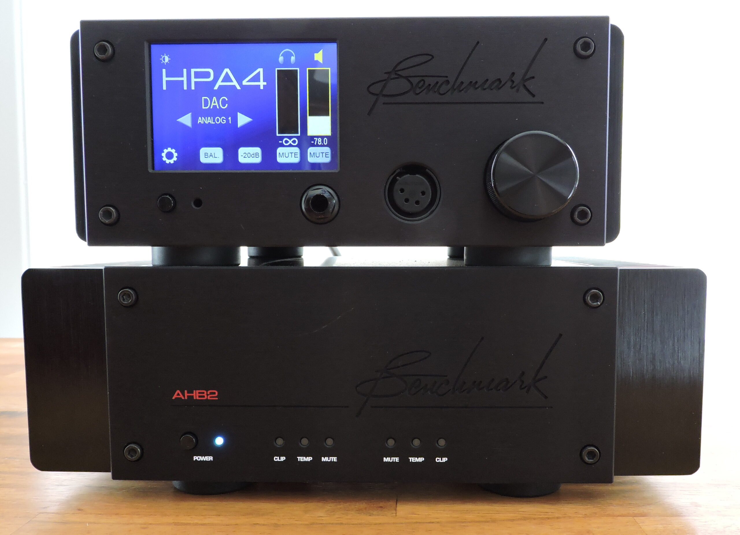 HPA4 ET AHB2 AVANT