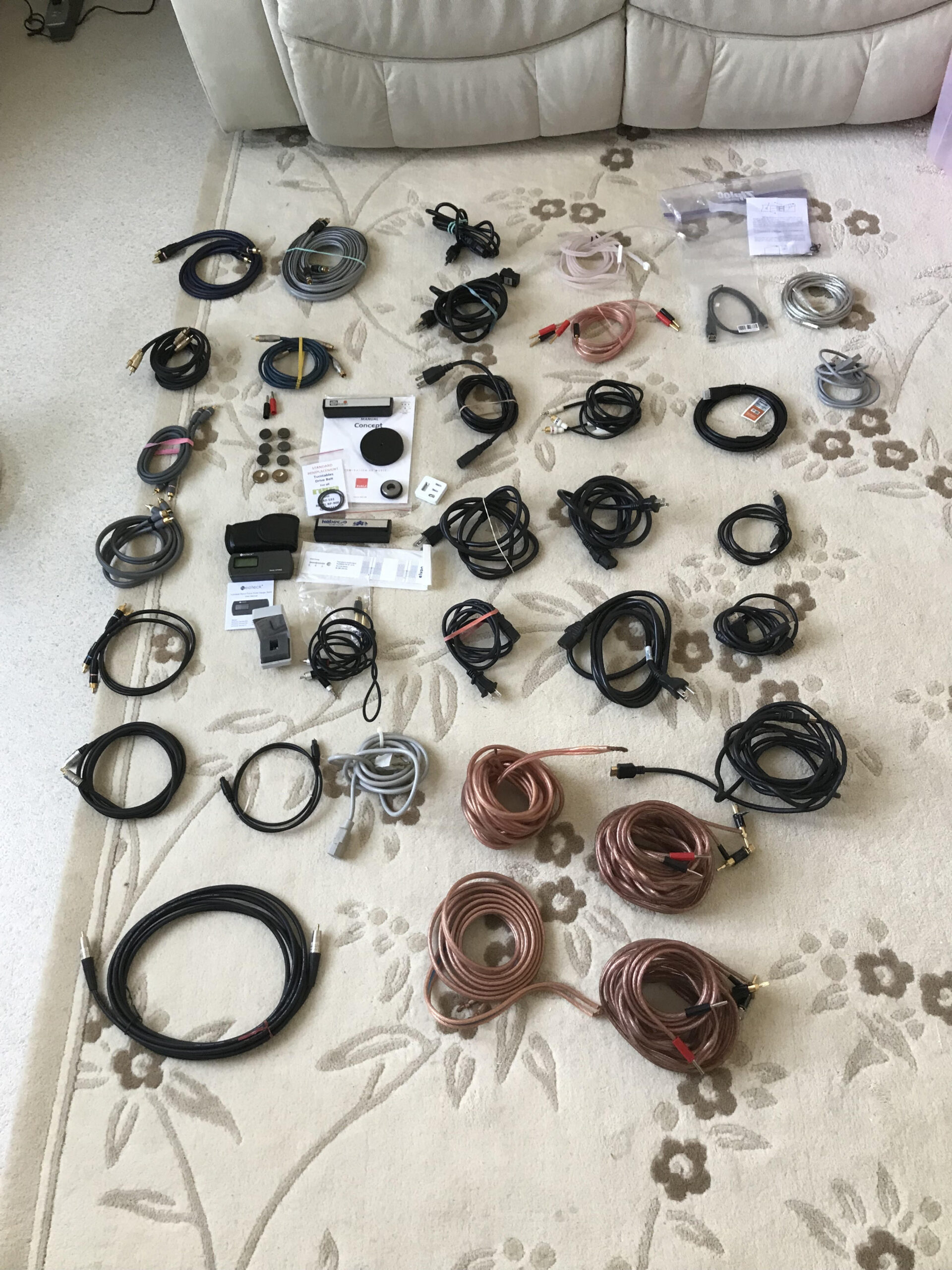 lot cables