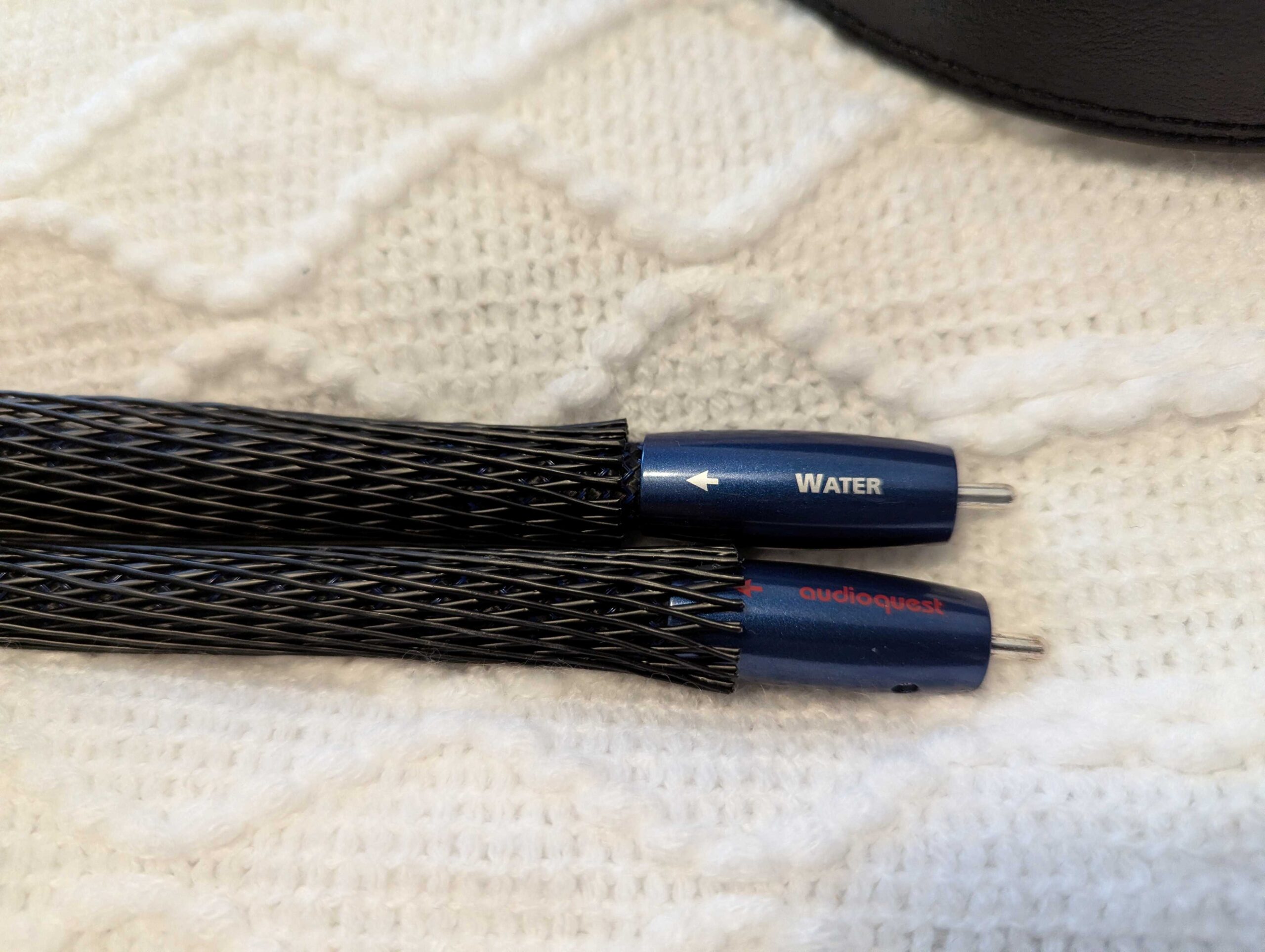 PXL_20251222_202722041.RAW-01.COVER