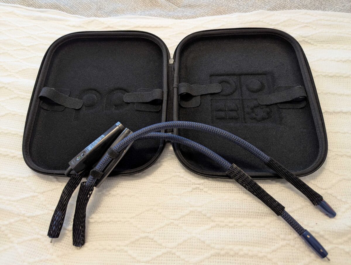 PXL_20251222_202823884.RAW-01.COVER