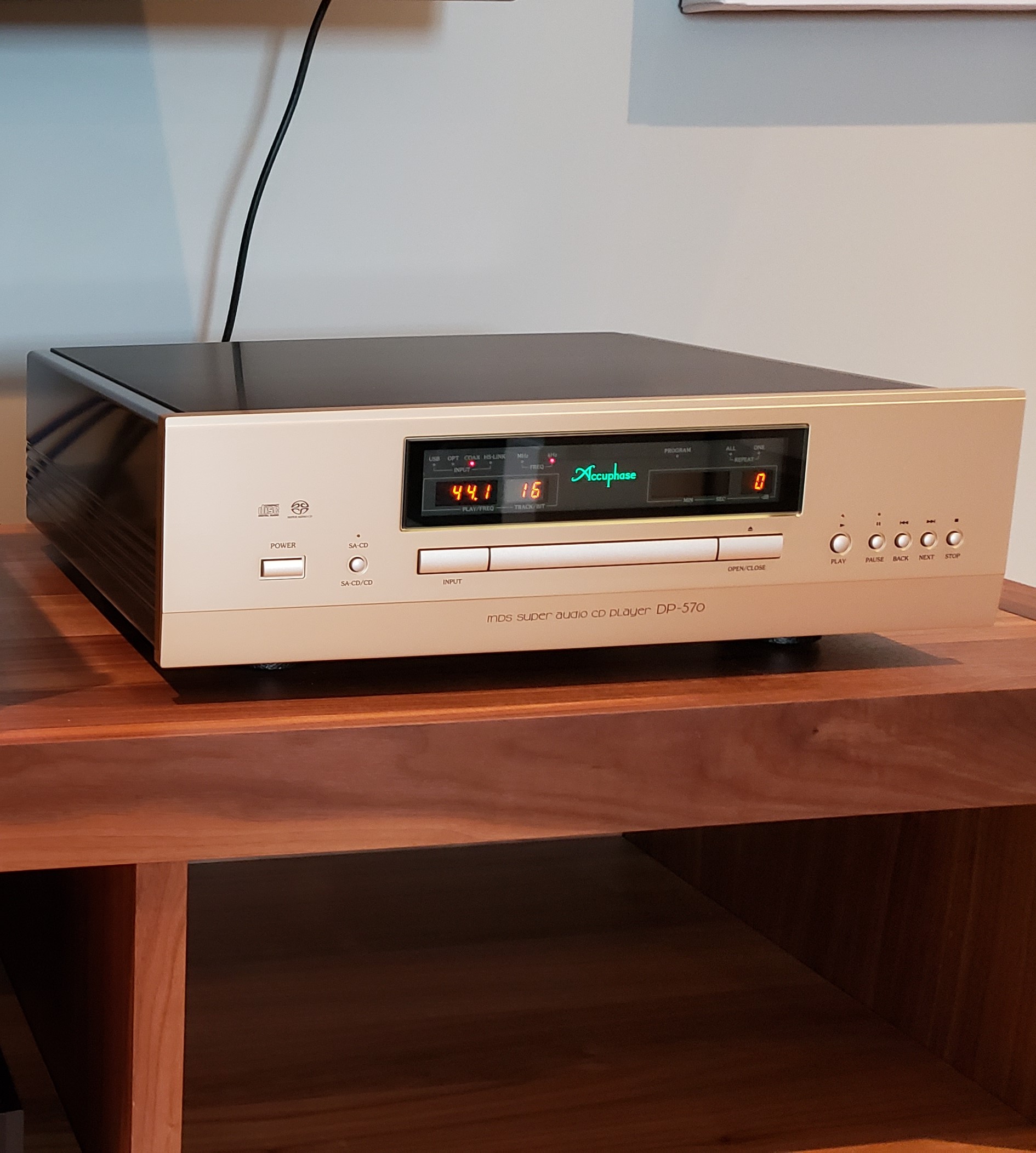 accuphase1