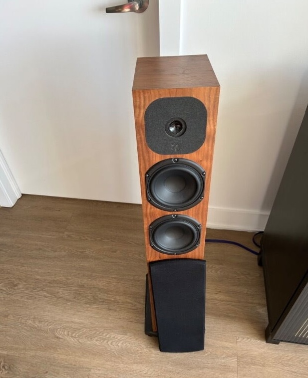 neat-motive-sx1-floor-standing-speakers-1